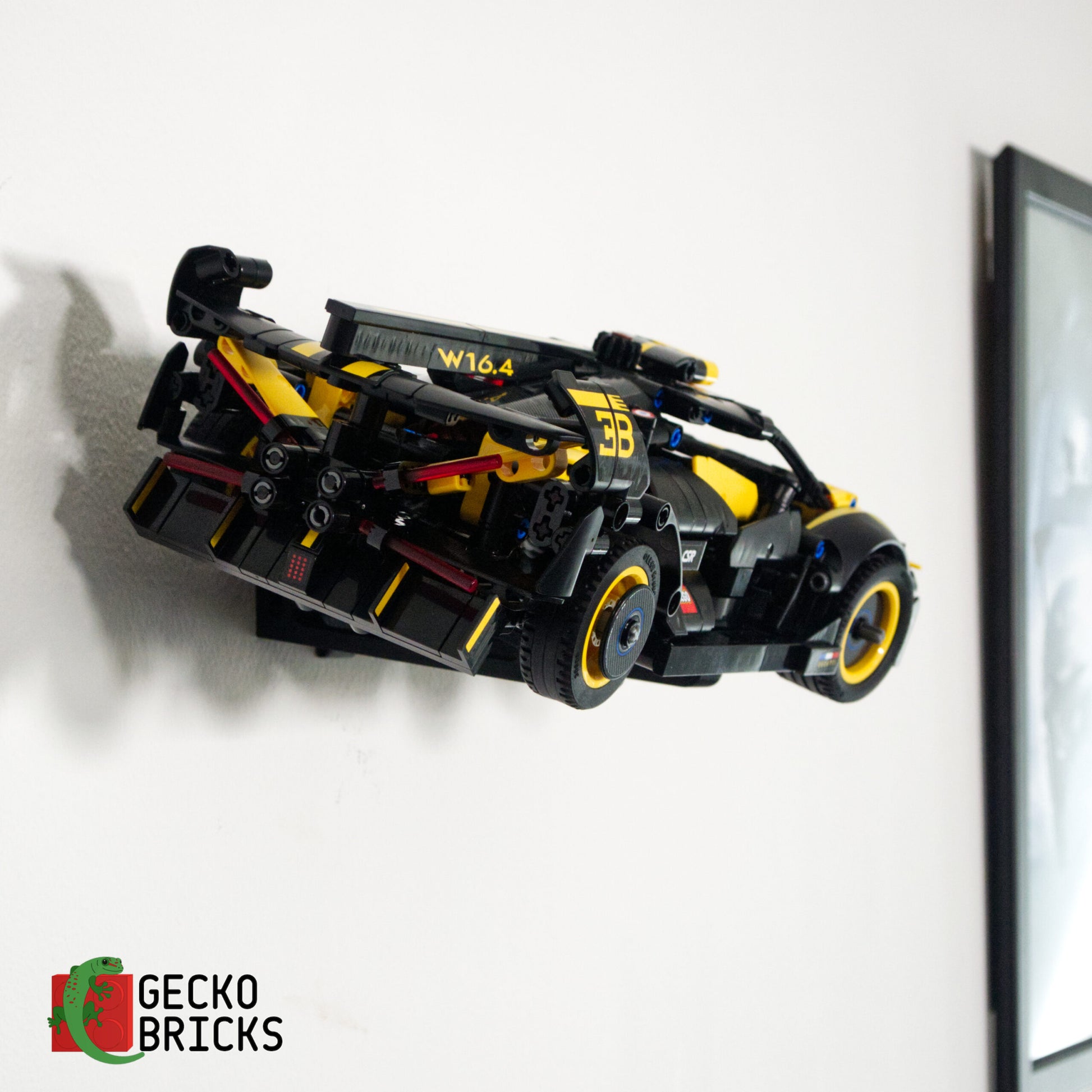 Bugatti Bolide - 42151 - Wall Mount image 2