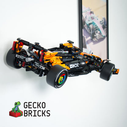 McLaren MCL39 42228