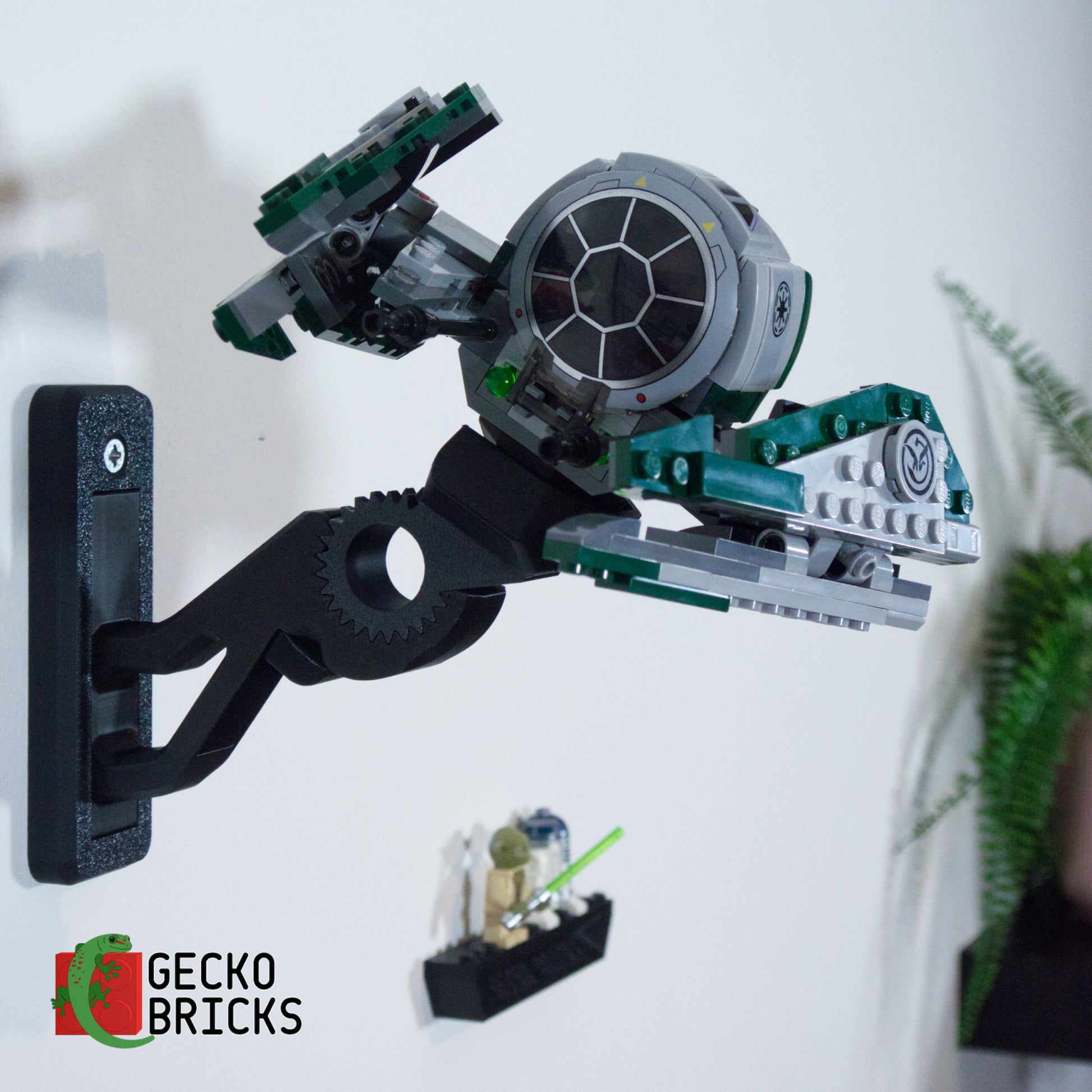 Yoda's Starfighter - 75360 - Wall Mount image 3
