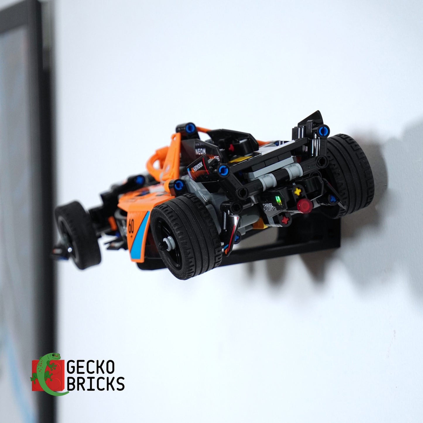Neom Formula E McLaren - 42169 - Wall Mount image 3