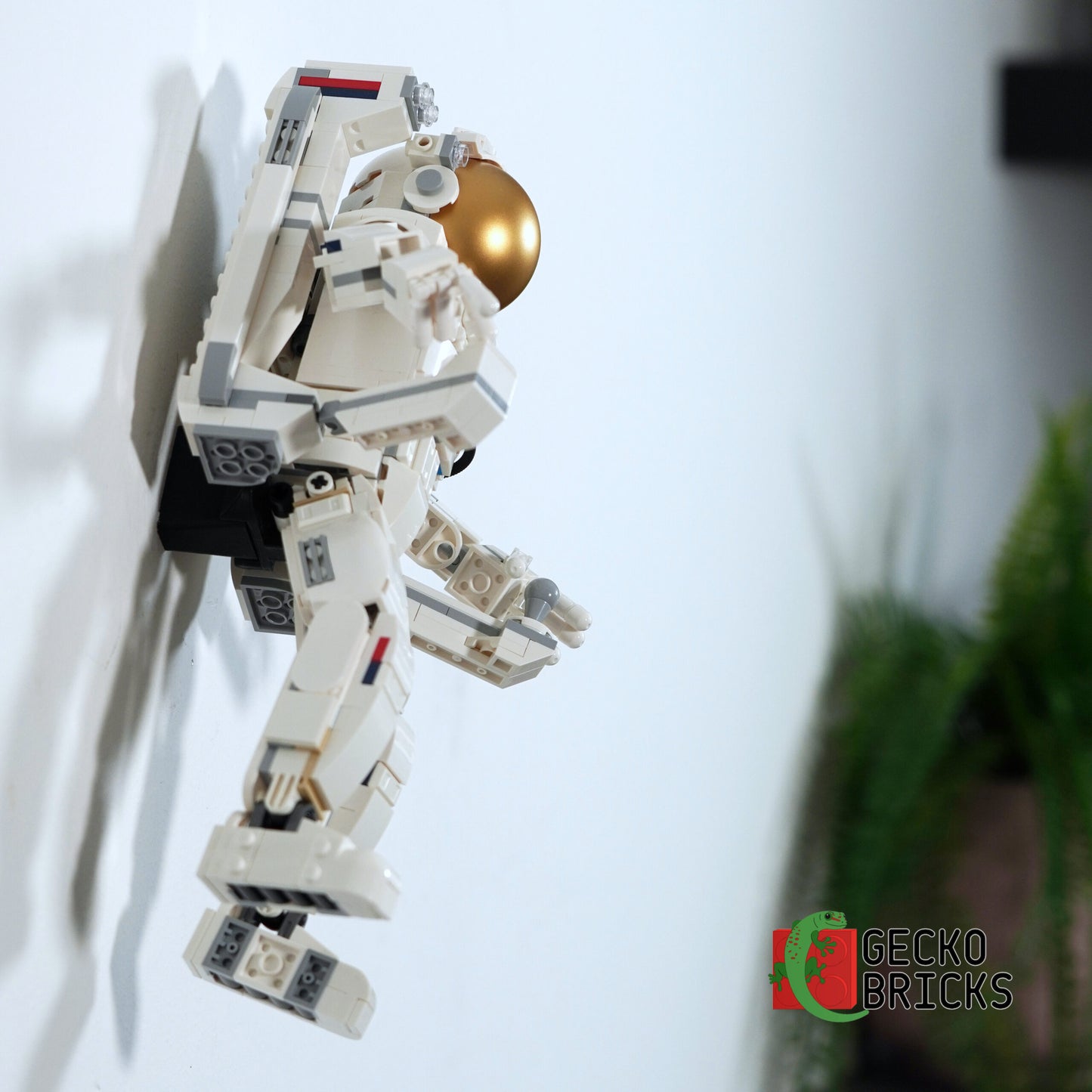 Astronaut - 31152 - 3 in 1 Wall Mount image 3