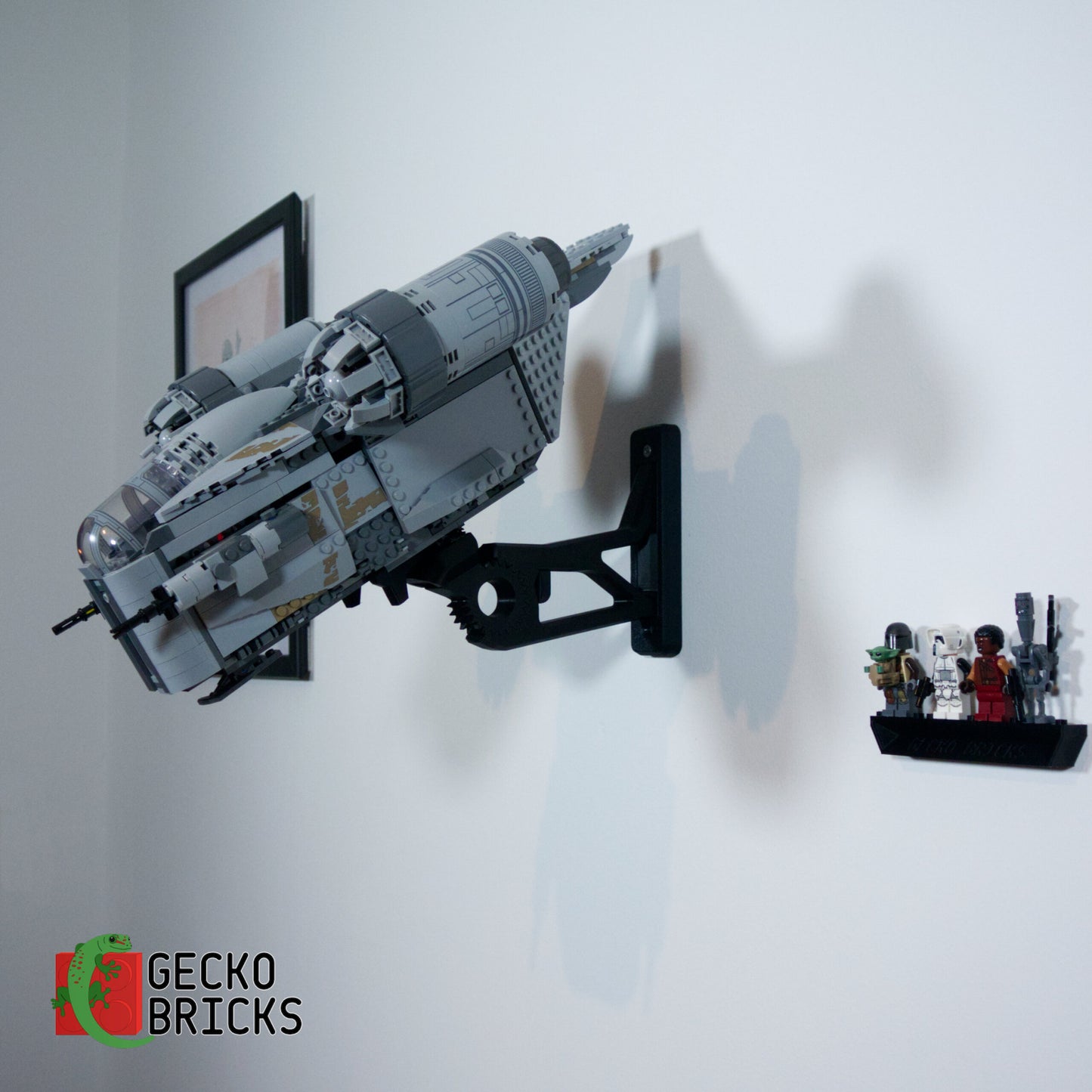 Mandalorian Razor Crest - 75292 - Wall Mount image 4