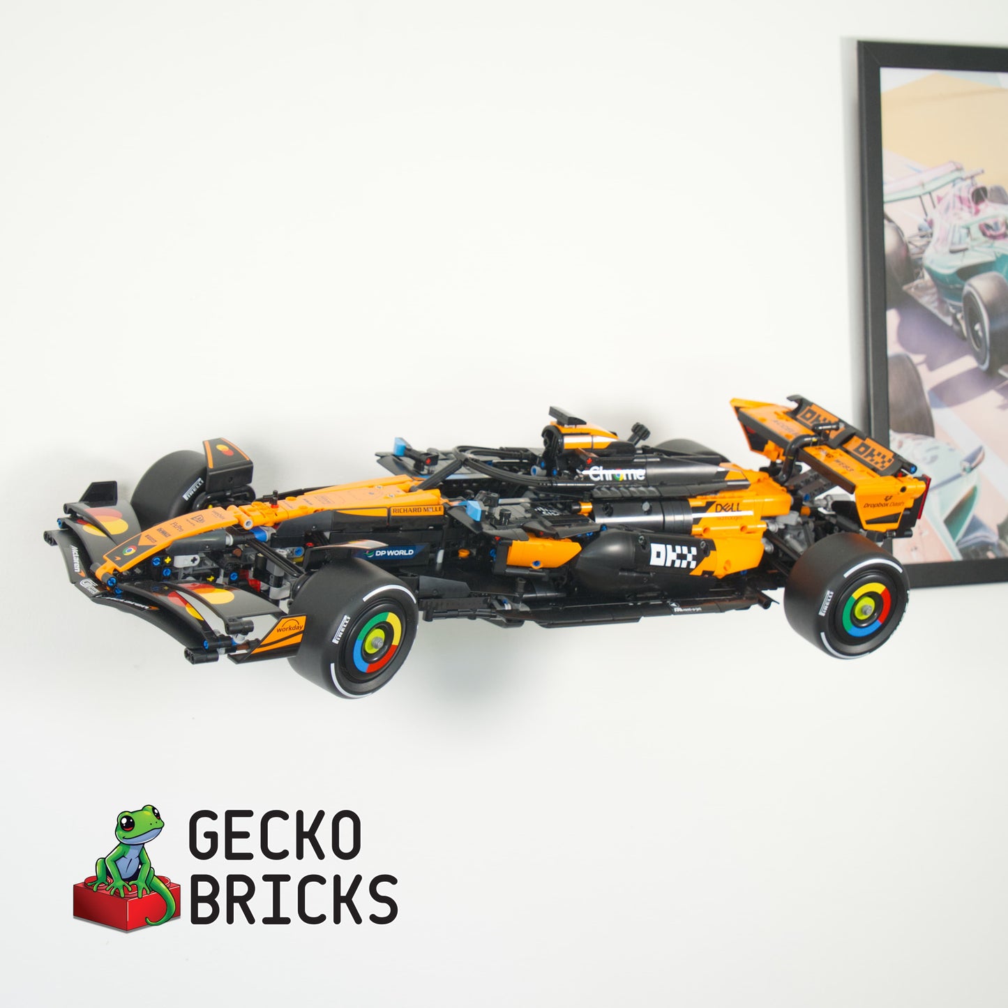 McLaren MCL39 42228