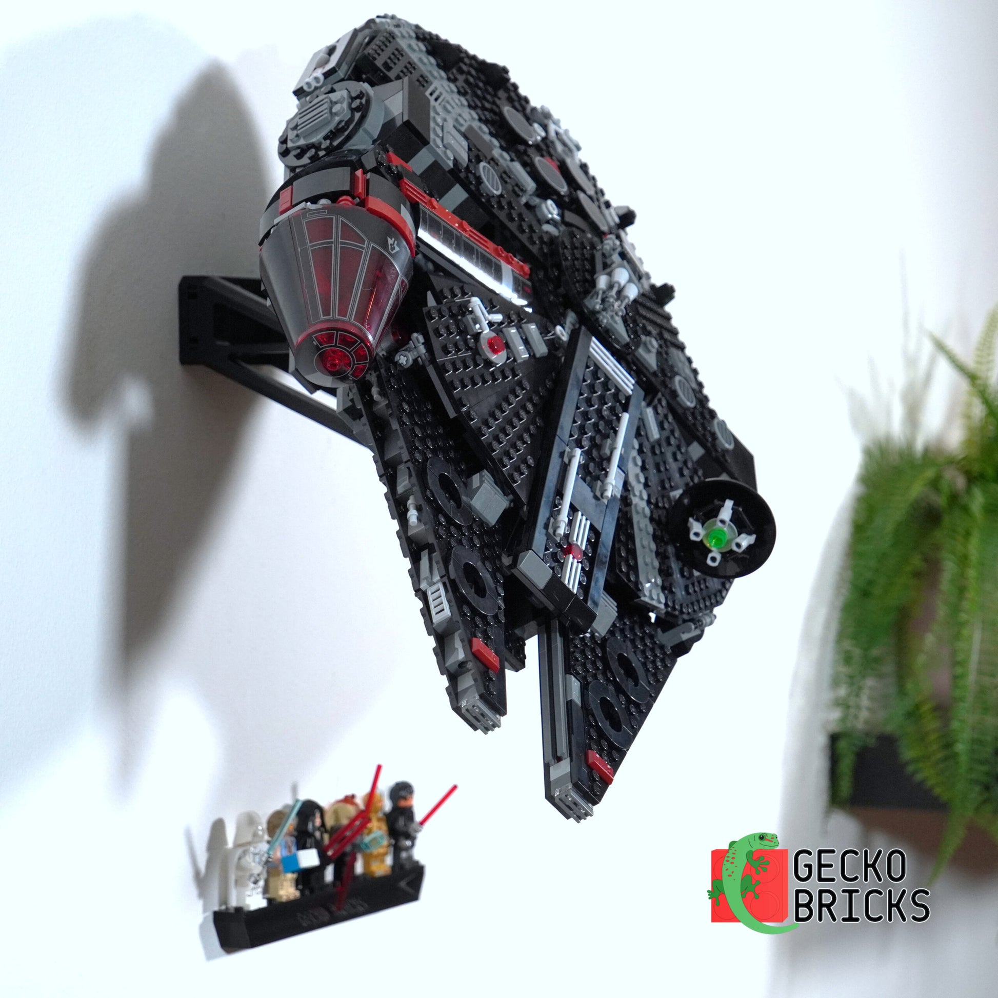 Dark Falcon - 75389 - Wall Mount image 1