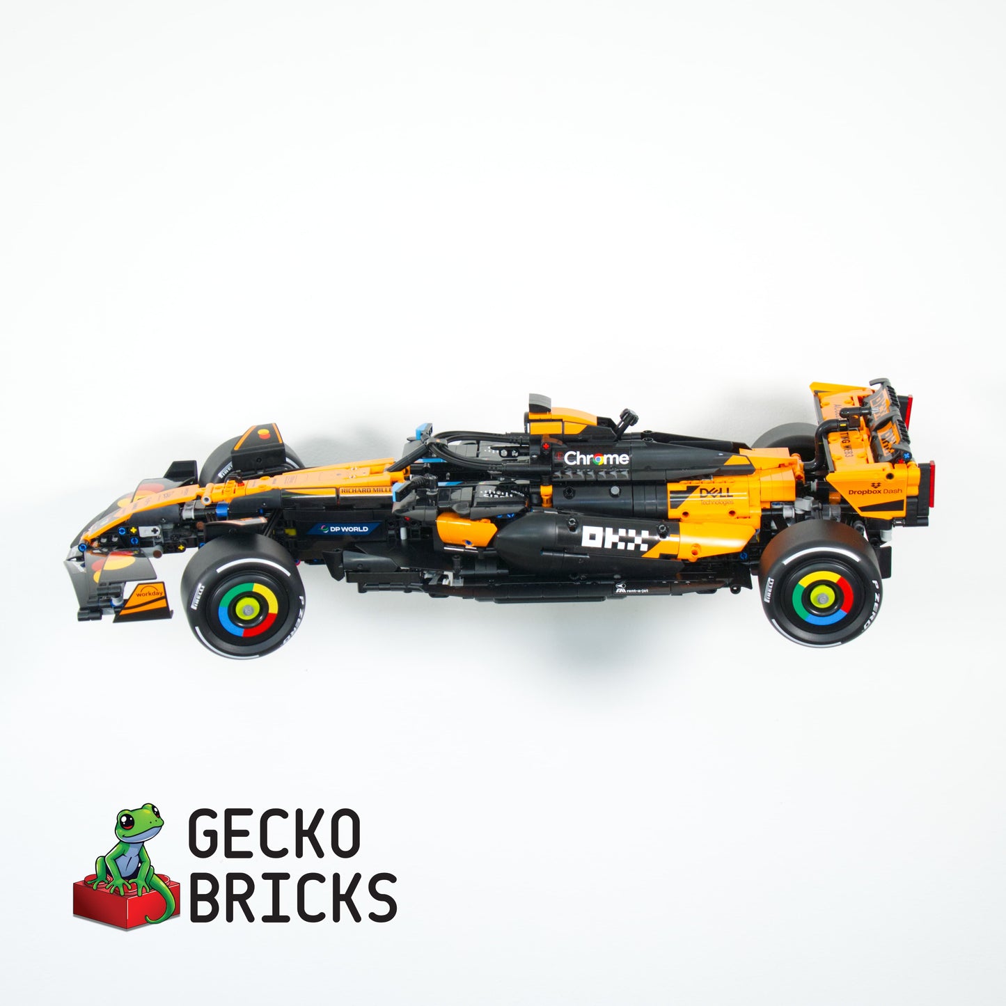 McLaren MCL39 42228