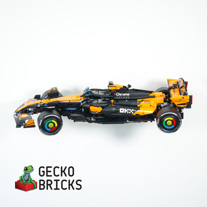 McLaren MCL39 42228