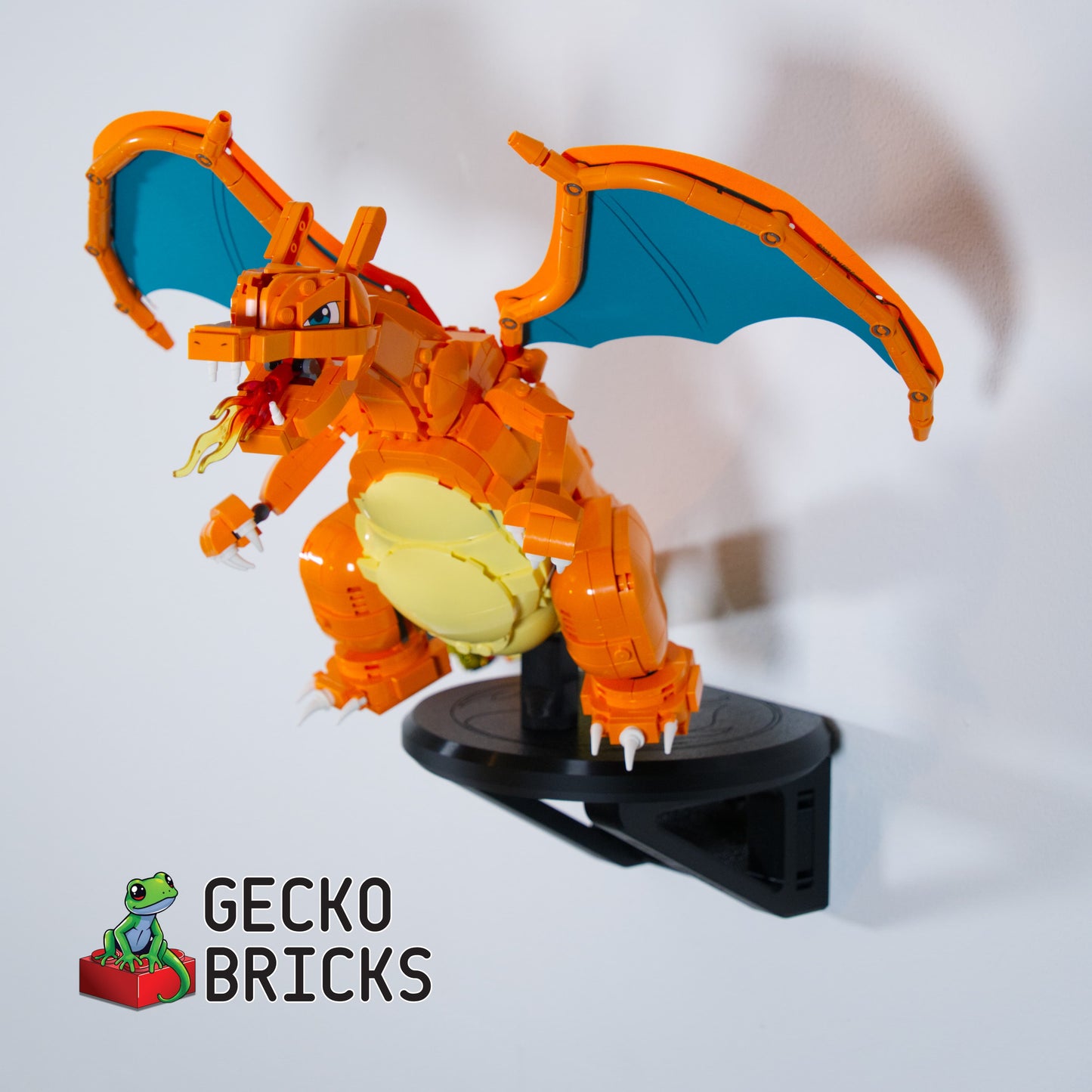 Charizard Wall Mount - 72153