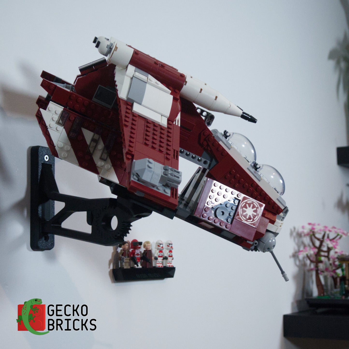 Coruscant Guard Gunship - 75354 - Wall Mount image 2