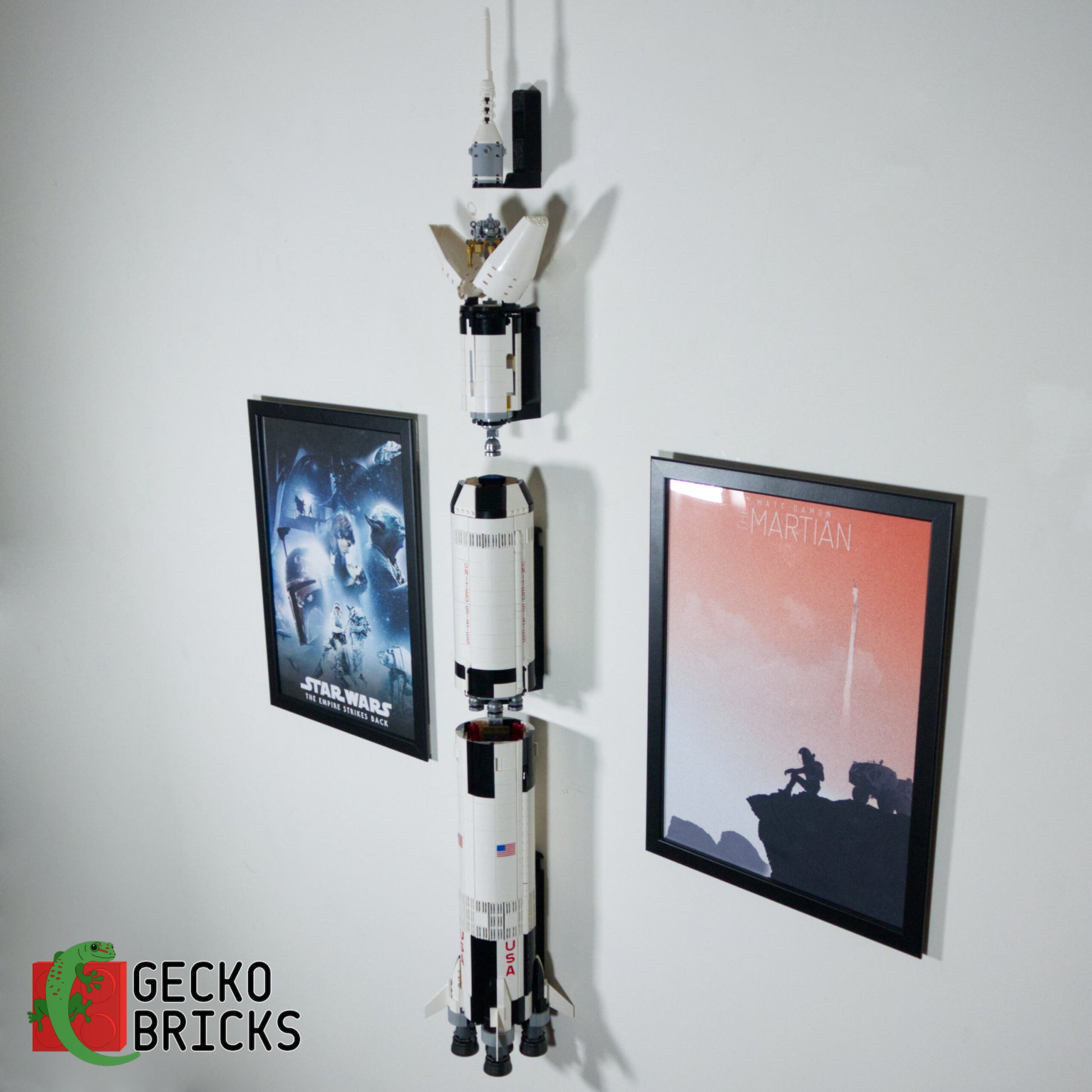 Saturn V Space Rocket (Nasa) - 21309/92176 - Wall Mount image 7