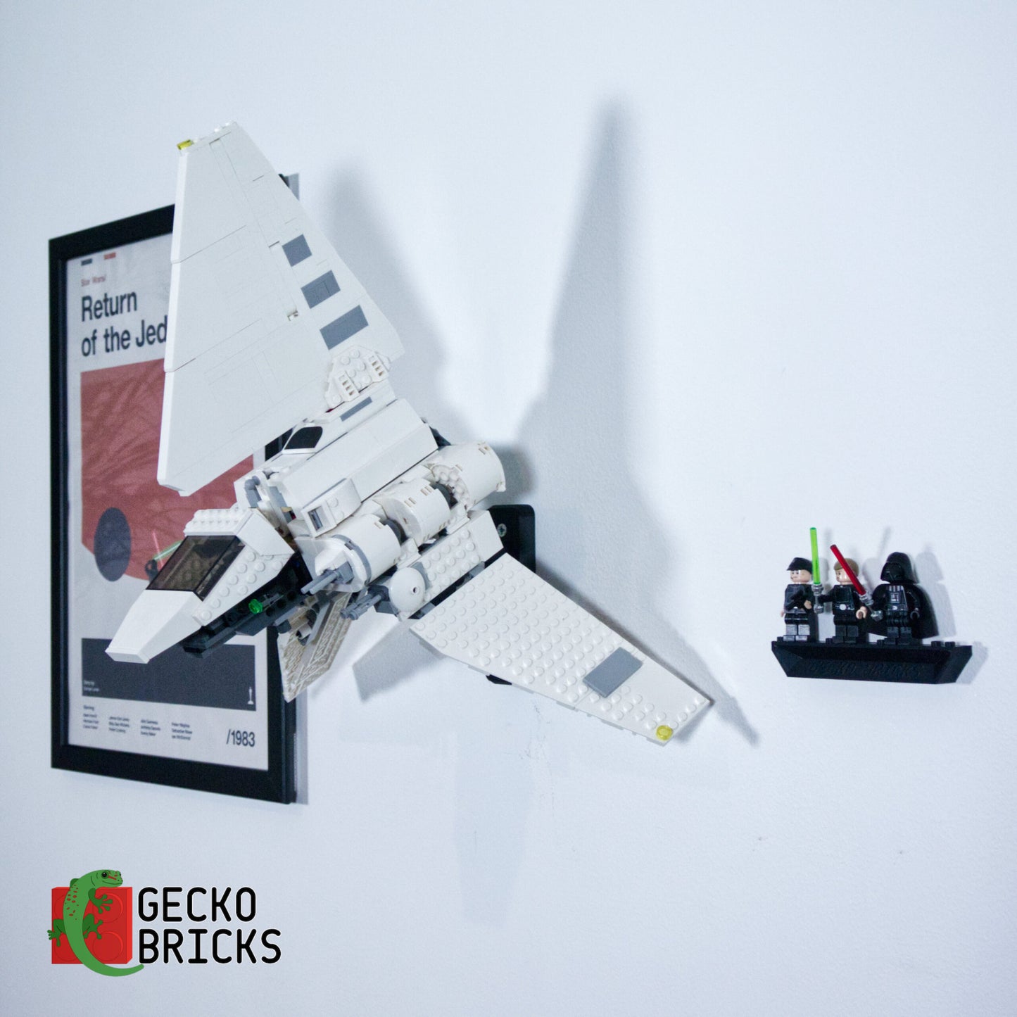 Imperial Shuttle - 75302 - Wall Mount image 1