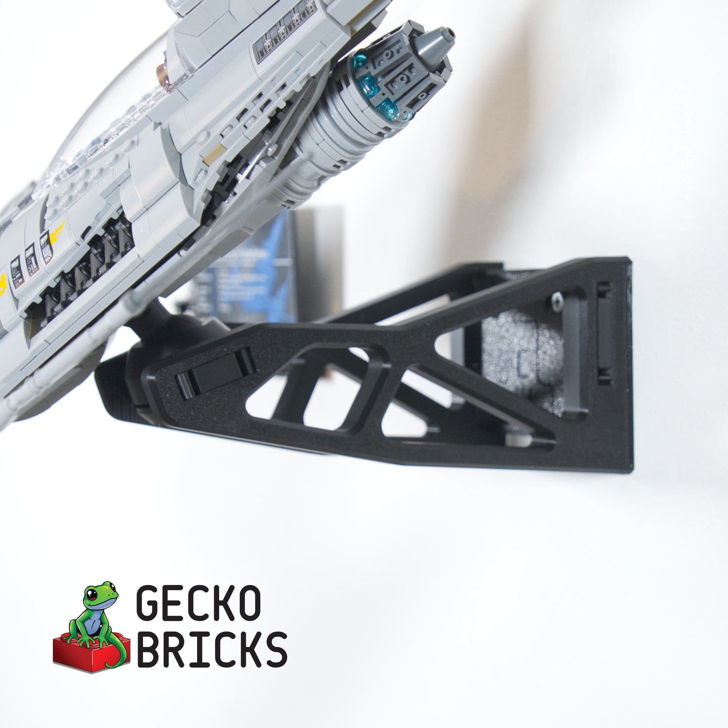 UCS Mandalorian N-1 Starfighter - 75442