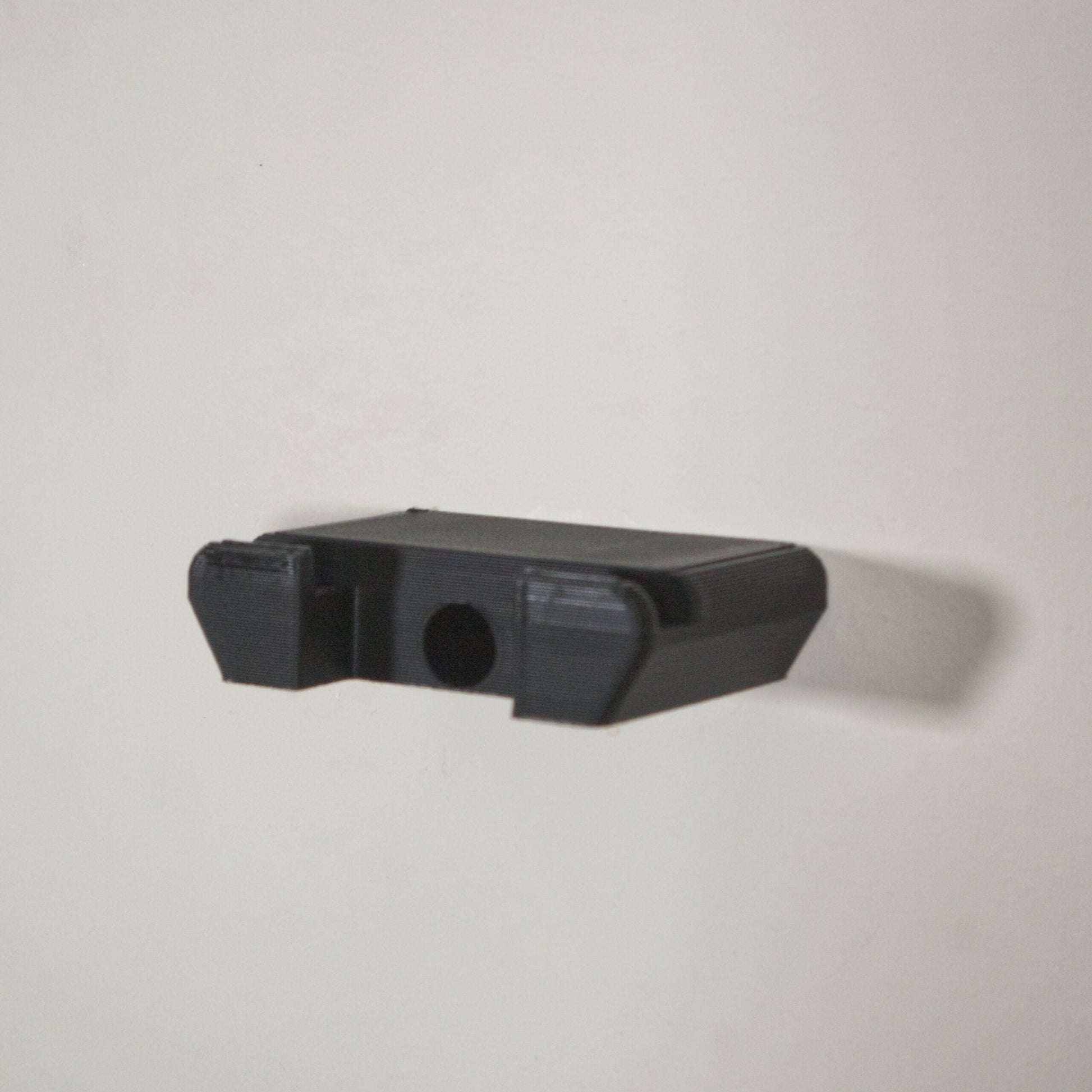 Land Rover Defender - 42110 - Wall Mount image 10