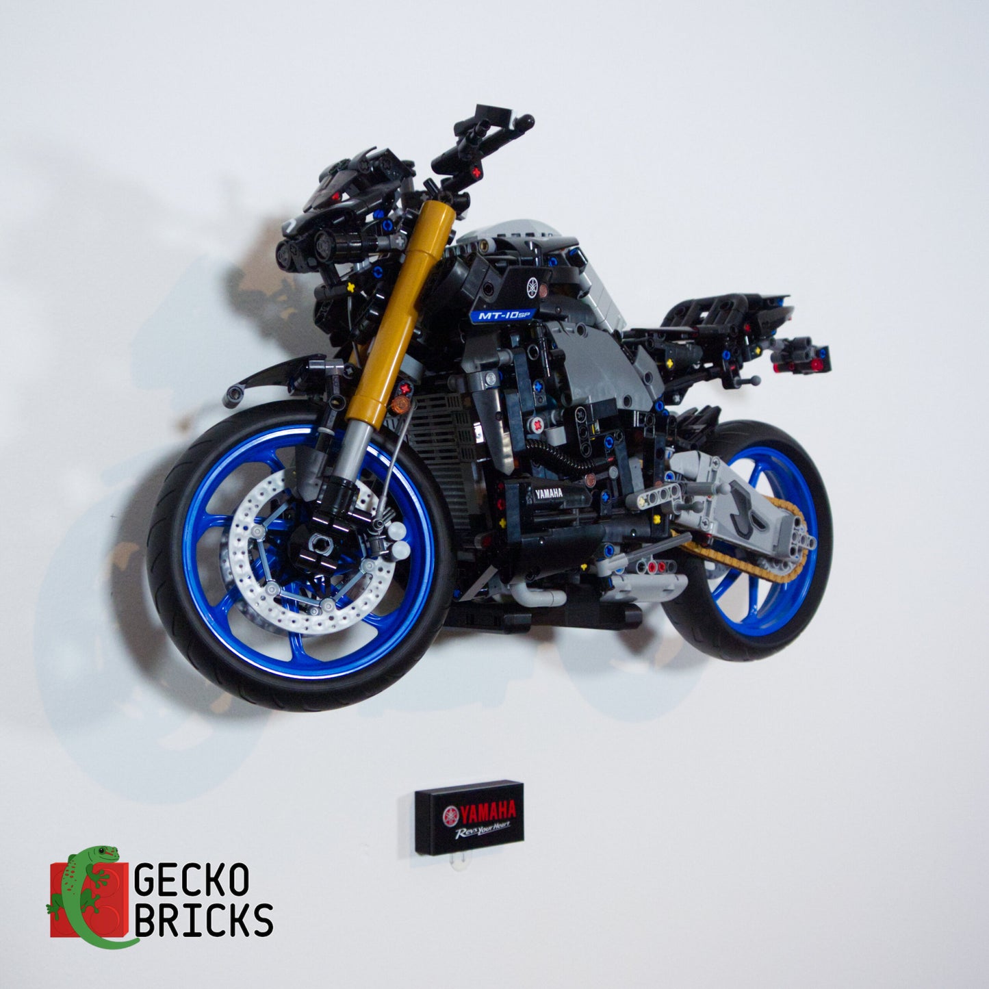 Yamaha MT-10 SP - 42159 - Wall Mount image 3