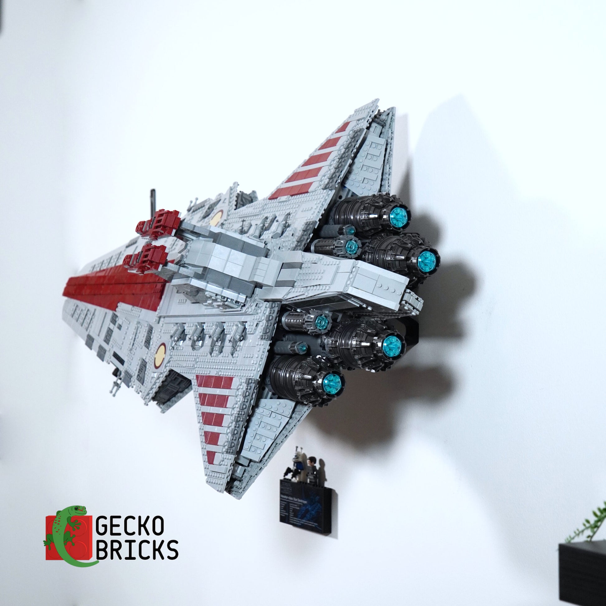 Venator UCS - 75367 - Wall Mount image 7