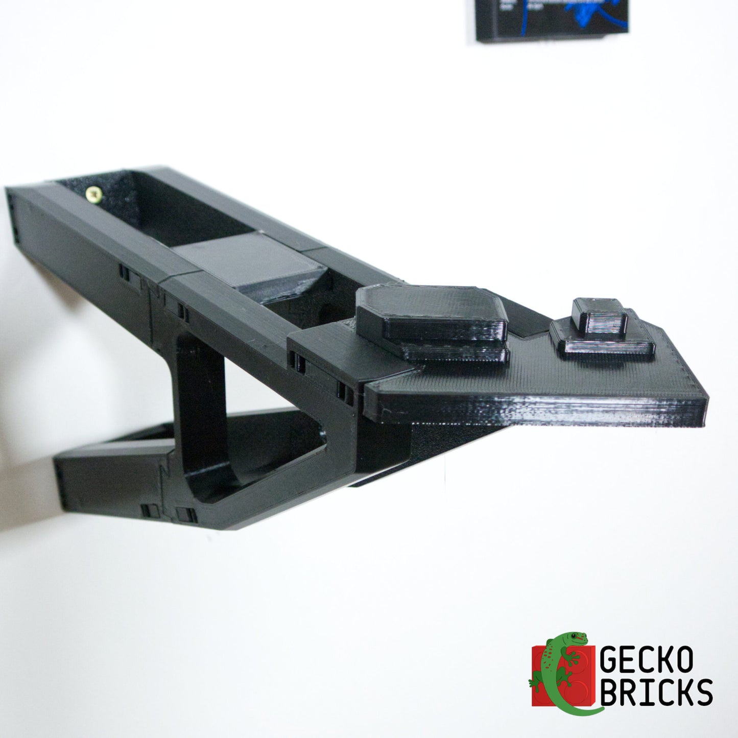 The Razor Crest UCS - 75331 - Wall Mount image 7