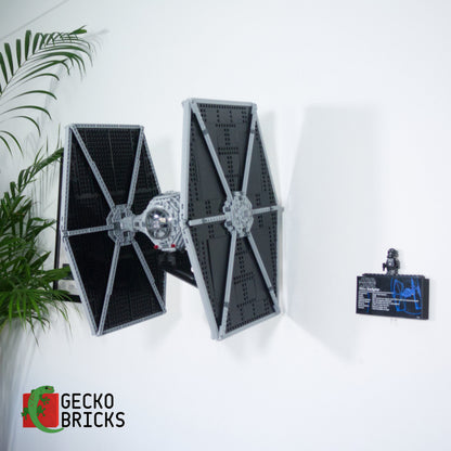 UCS Tie Fighter - 75095 - Wall Mount image 2