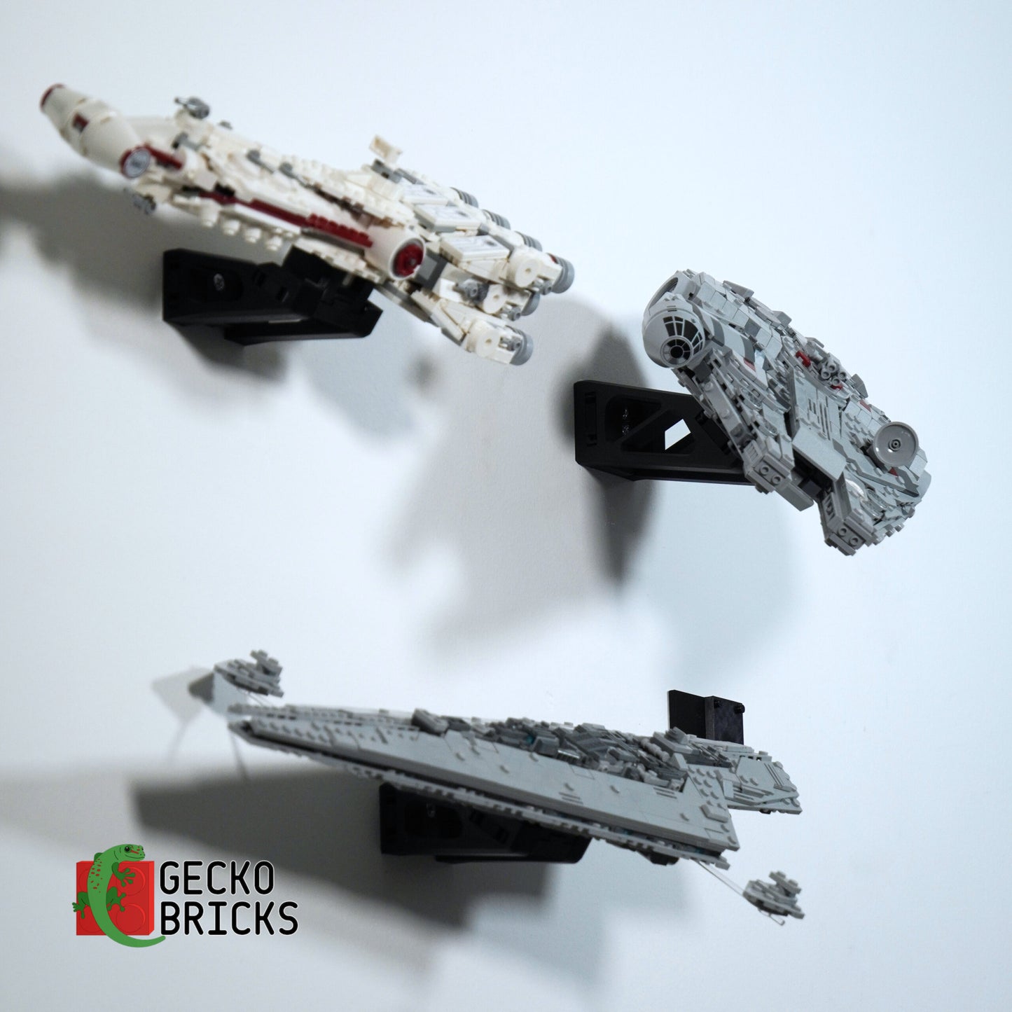 Millennium Falcon Midi - 75375 - Wall Mount image 10