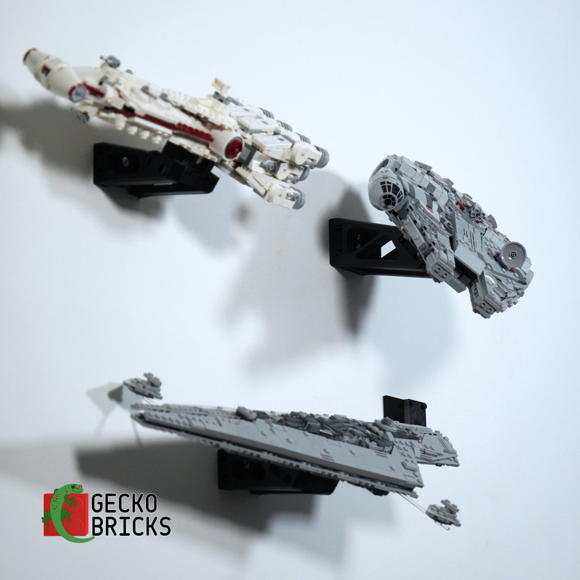 Millennium Falcon Midi - 75375 - Wall Mount image 10
