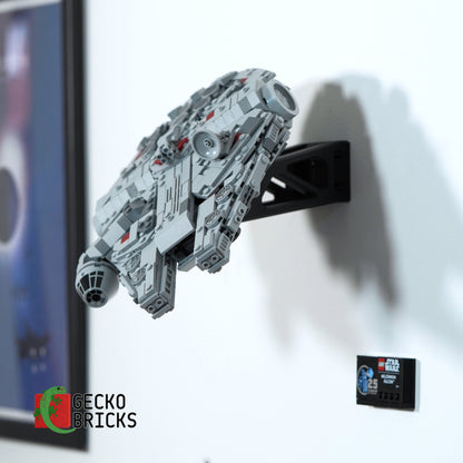 Millennium Falcon Midi - 75375 - Wall Mount image 1