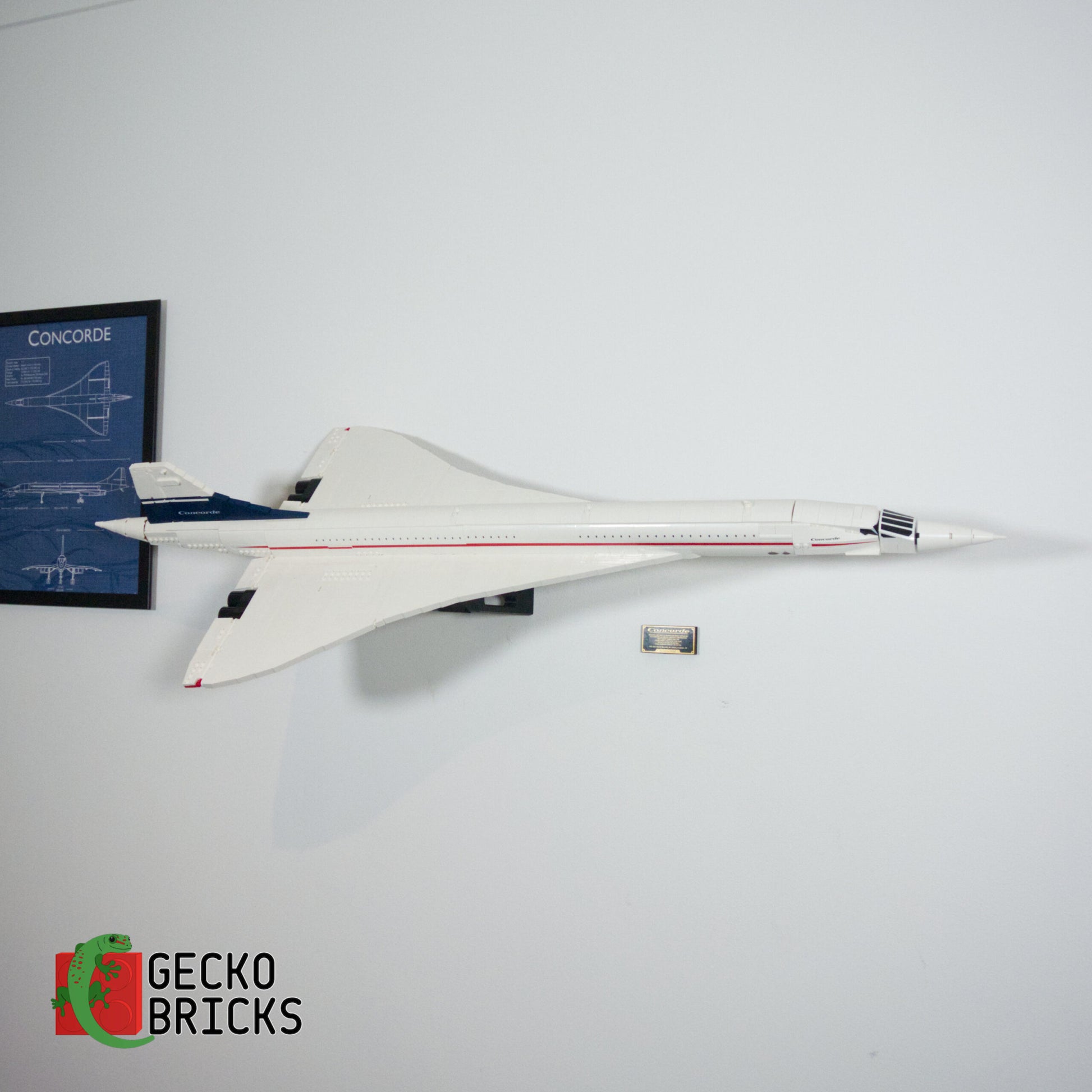 LEGO Icons Concorde (Angled Bracket) - 10318 - Wall Mount image 3