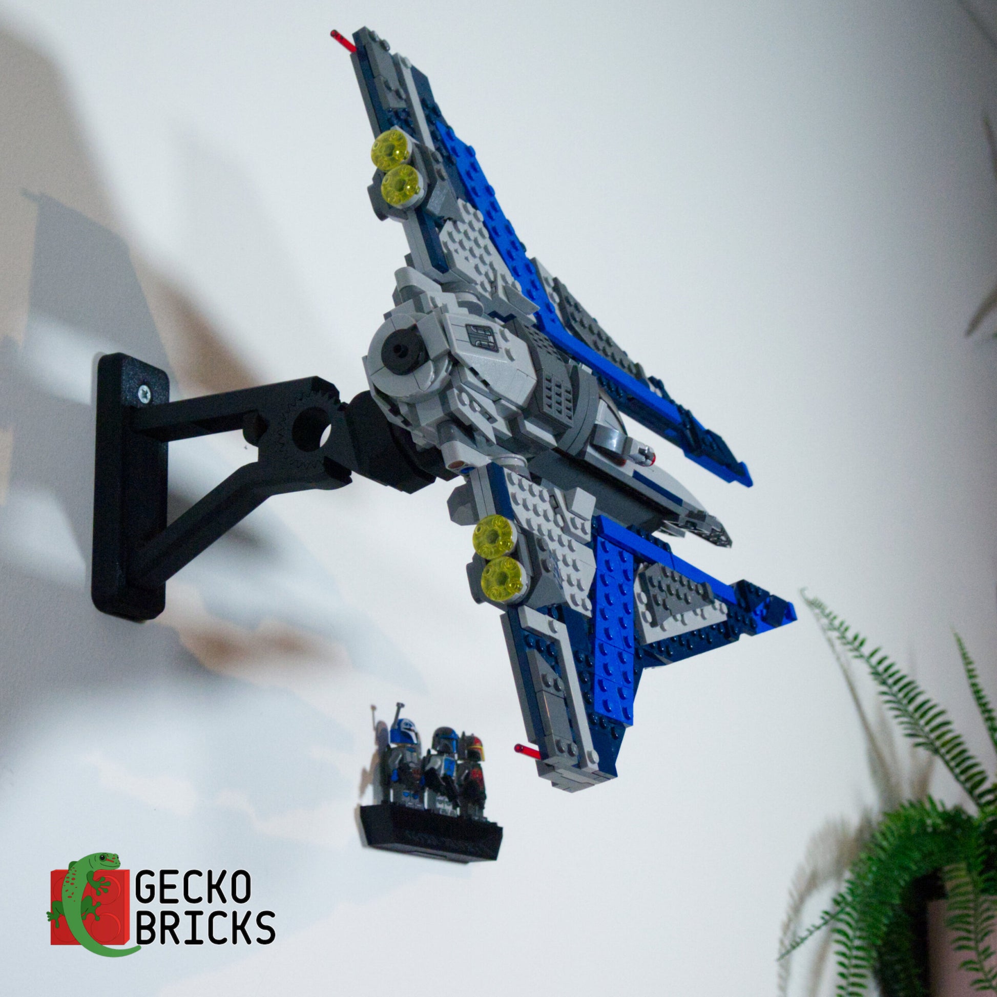 Mandalorian Starfighter - 75316 - Wall Mount image 2
