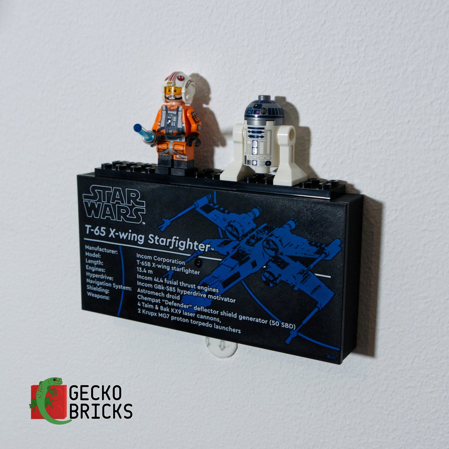 UCS X-Wing - 10240/75355 - Wall Mount image 15