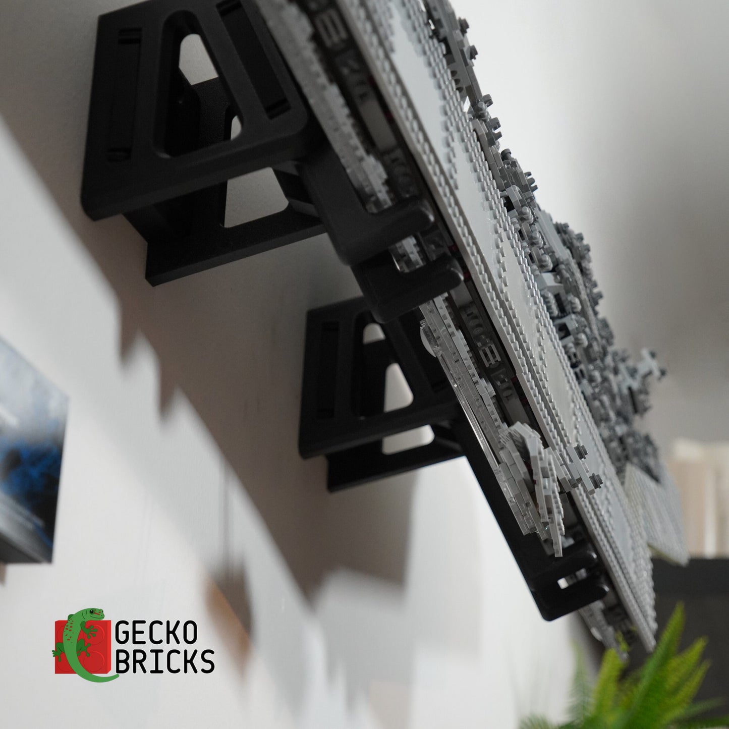 UCS Super Star Destroyer - 10221 - Wall Mount image 5
