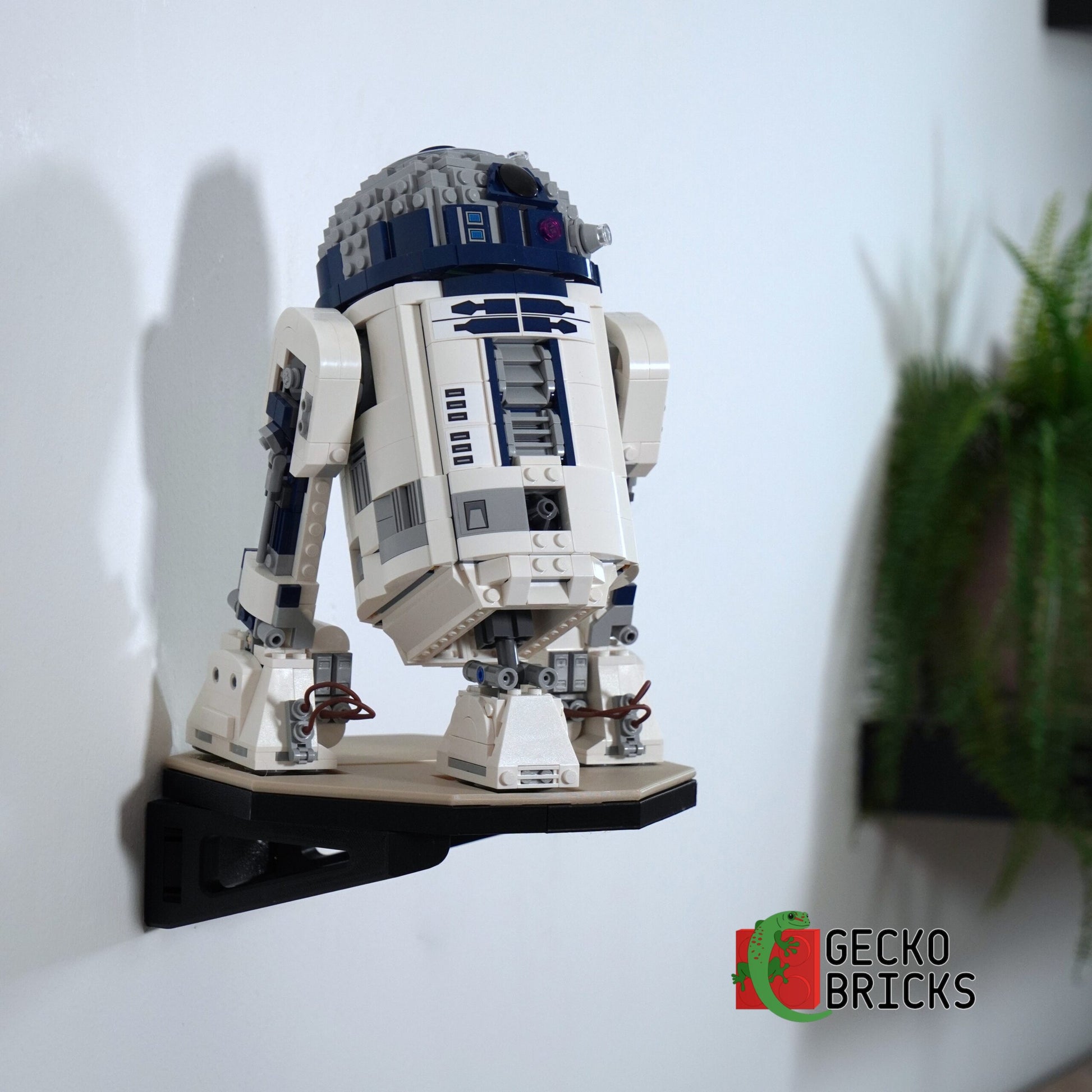 R2-D2 Star Wars Wall Mount - 75379 image 2