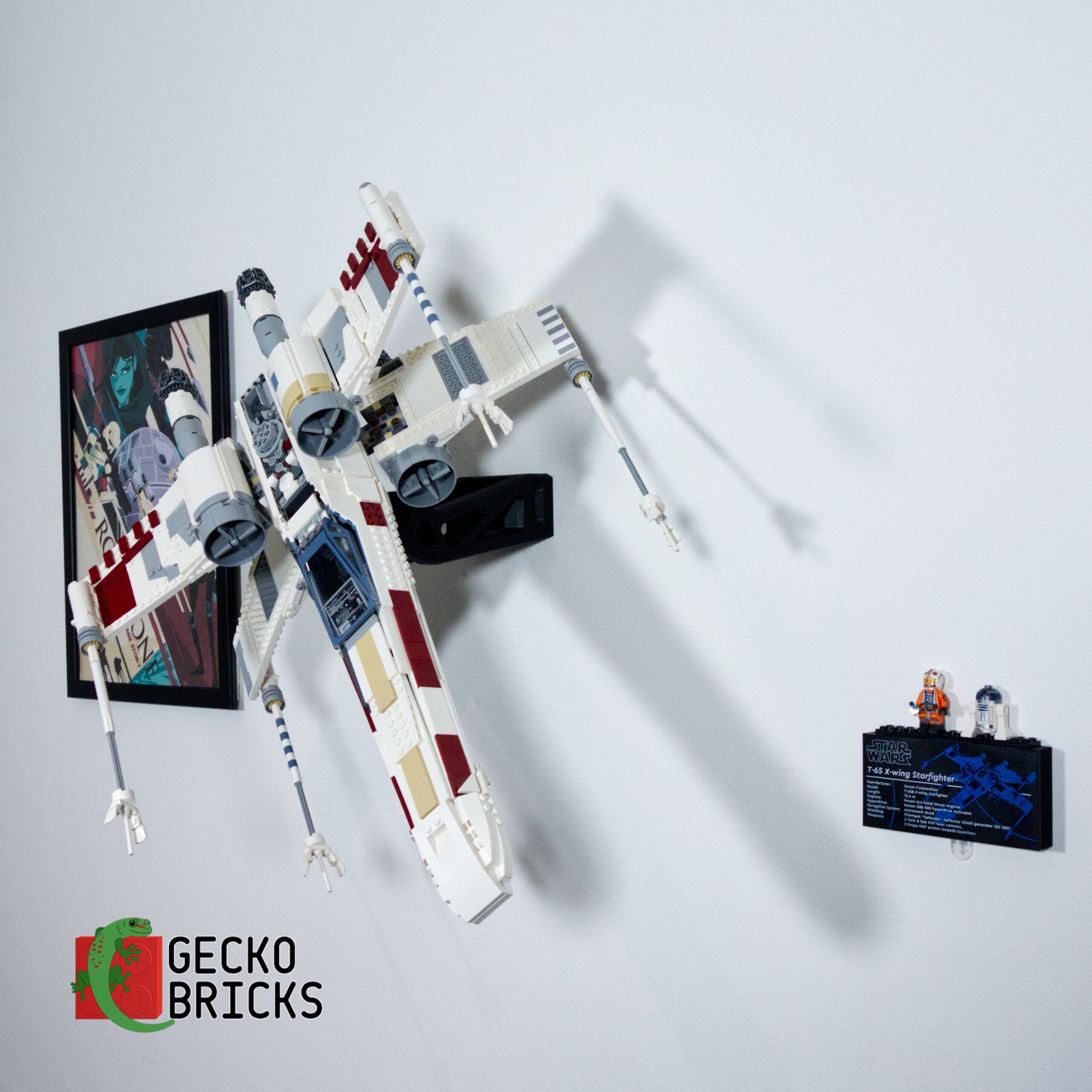 UCS X-Wing Star Wars (10240/75355) - Wall Mount image 0
