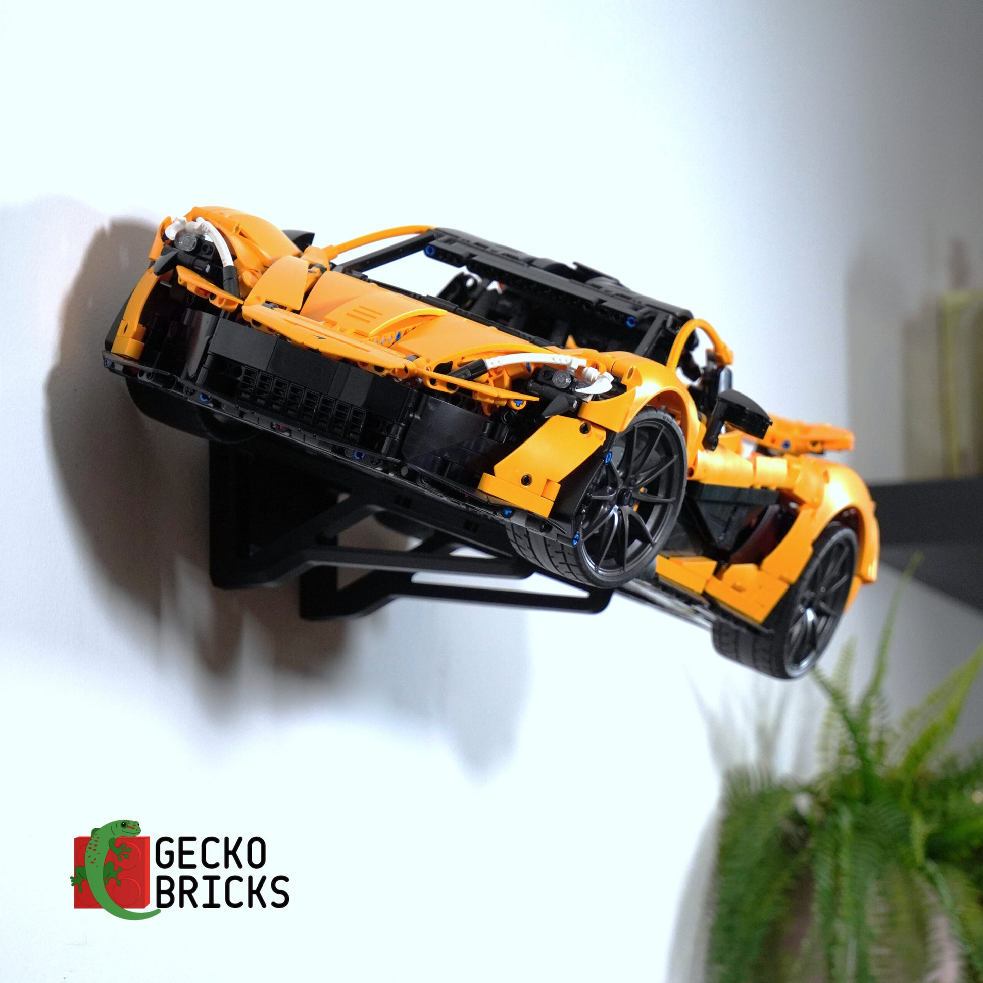 McLaren P1 - 42172 - Wall Mount image 4