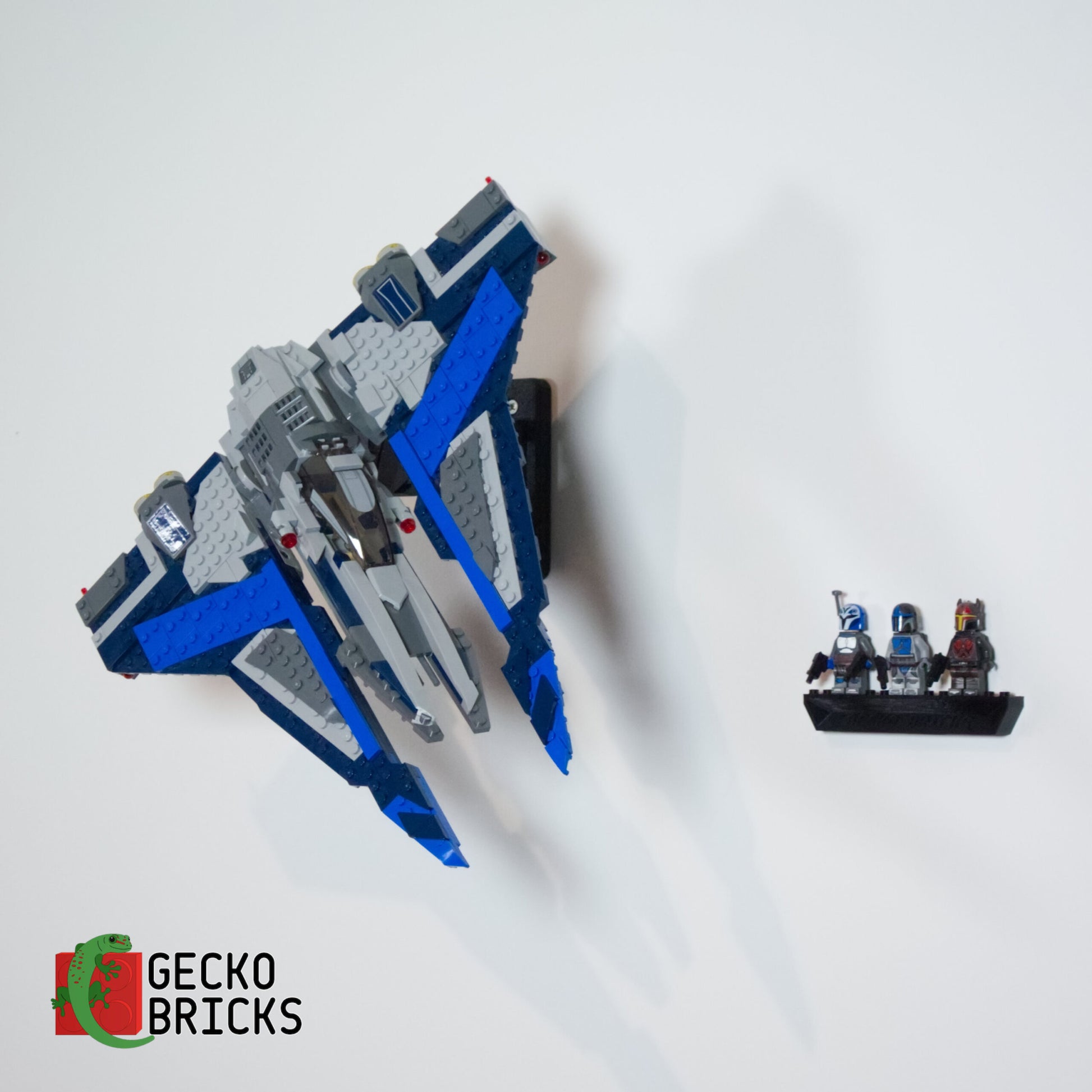 Mandalorian Starfighter - 75316 - Wall Mount image 3