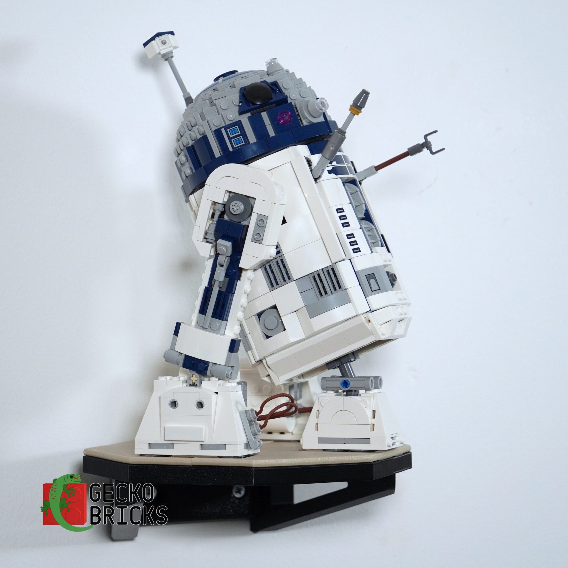R2-D2 and C-3P0 Wall Mount Bundle – 75379, 75398 image 11