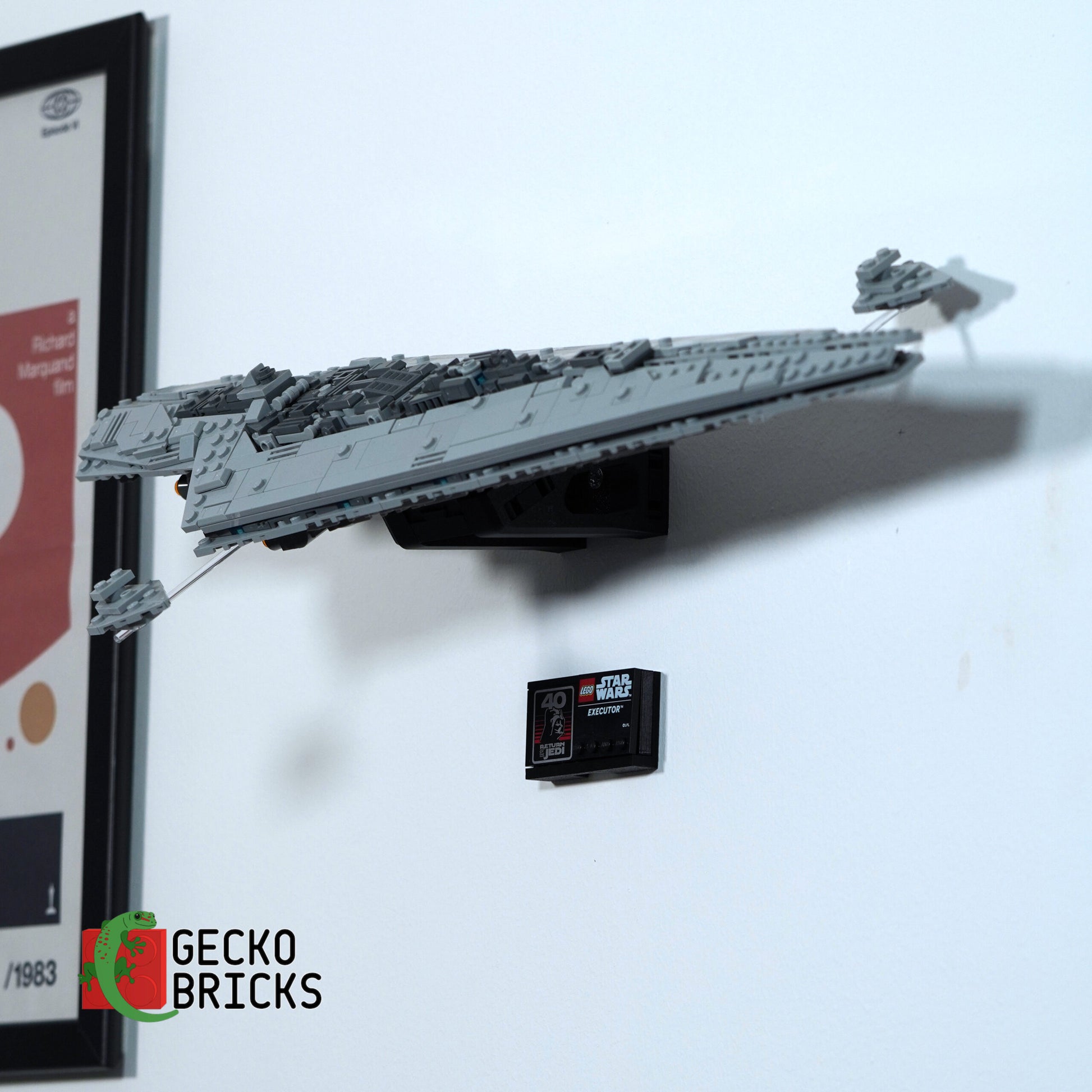 Executor midi - Super Star Destroyer - 75356 - Wall Mount image 4