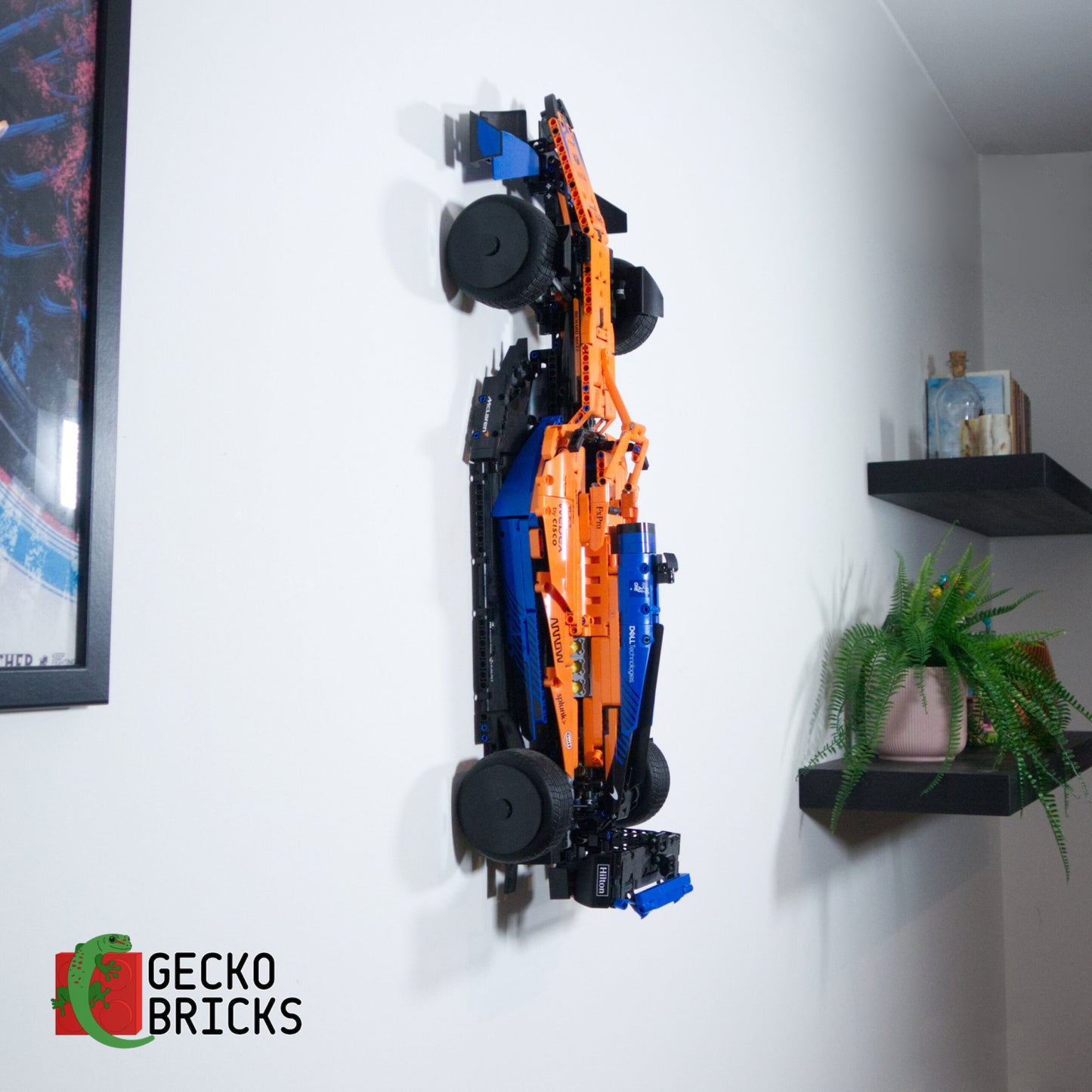 McLaren F1 Technic - 42141 - Flush Wall Mount image 2