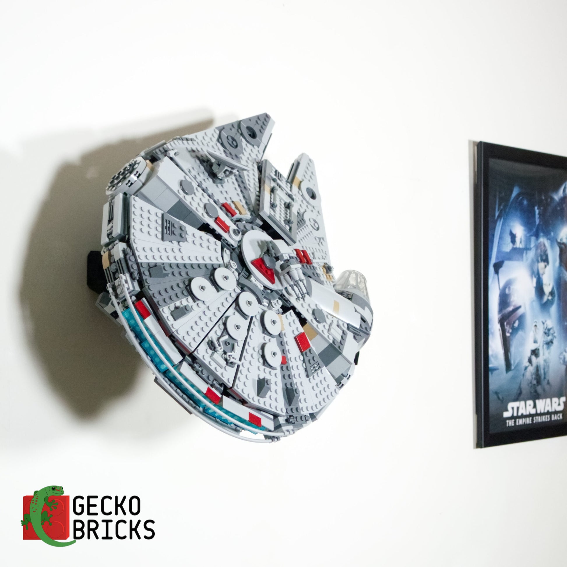Millennium Falcon - 75257/75105 - Wall Mount image 7