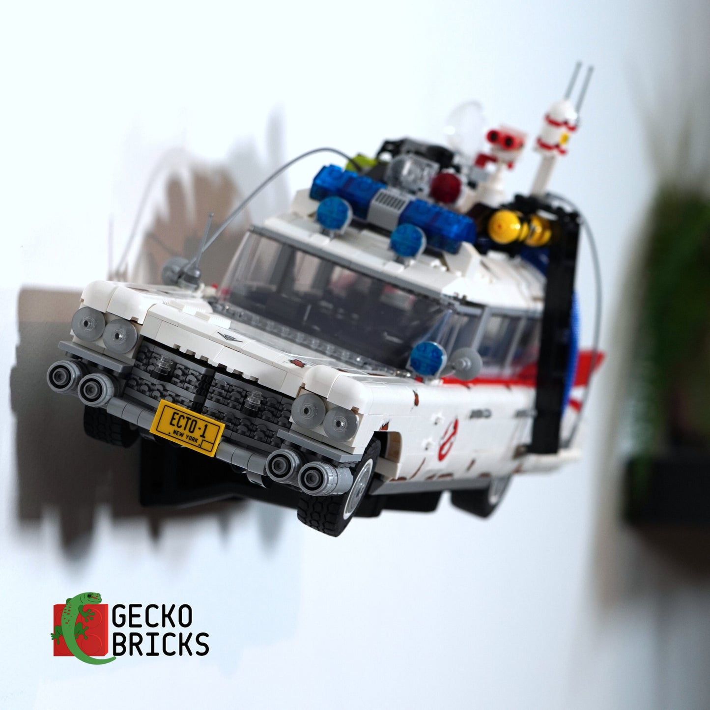 ECTO-1 Ghostbusters - 10274 - Wall Mount image 5