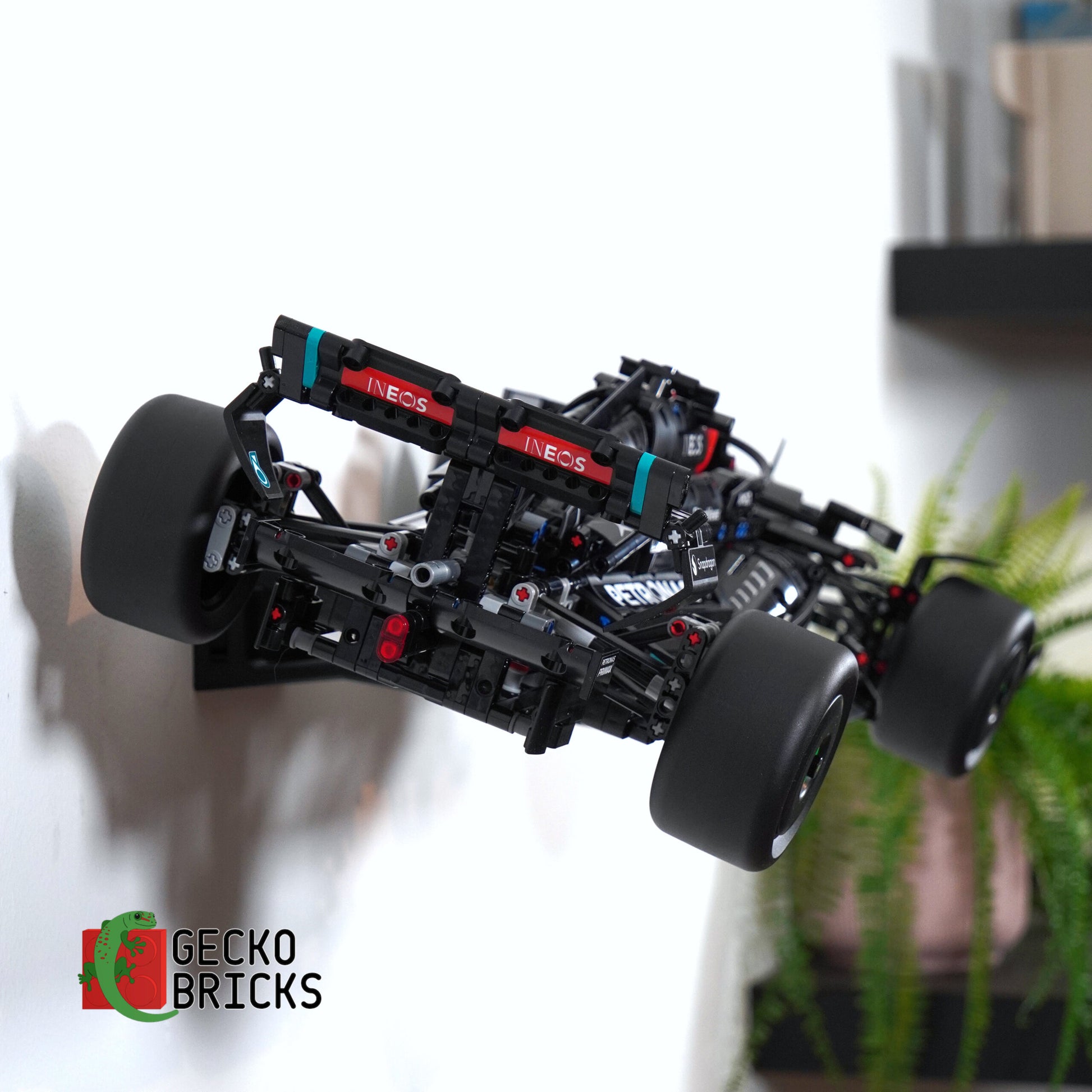 4X F1 Angle Brackets Bundle Deal (Red Bull, Mercedes, McLaren, Ferrari) image 9