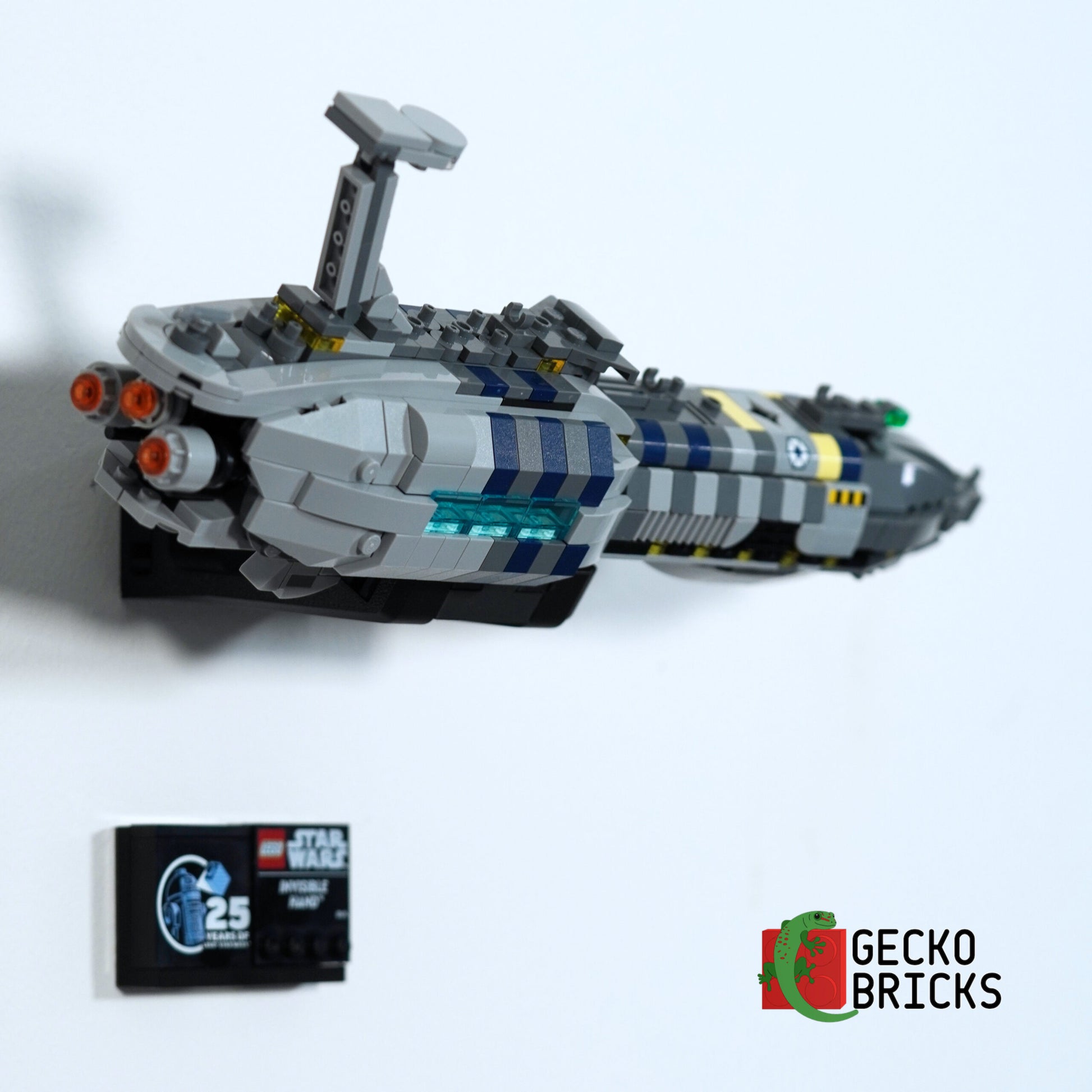 Invisible Hand Midi - 75377 - Wall Mount image 2