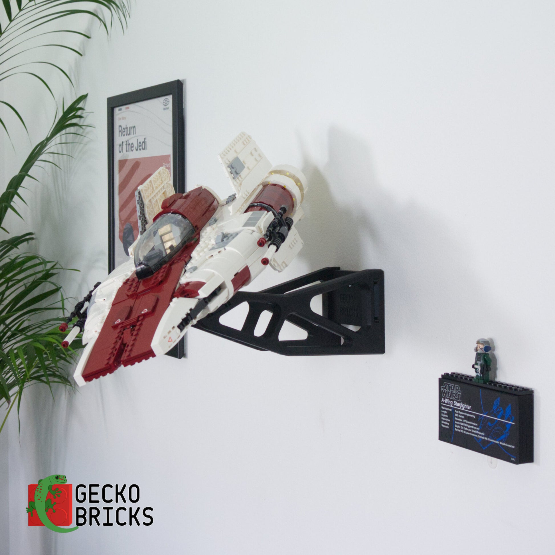 UCS A-Wing - 75275 - Wall Mount image 1