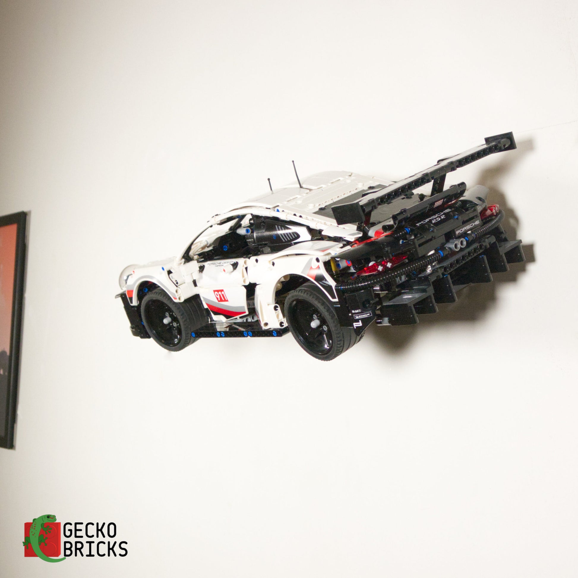 Porsche RSR - 42096 - Wall Mount image 3