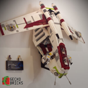 Republic Gunship - 75309 - Wall Mount