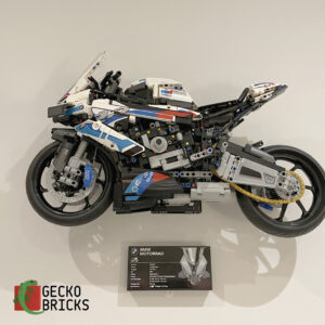 BMW M 1000RR - 42130 - Wall Mount